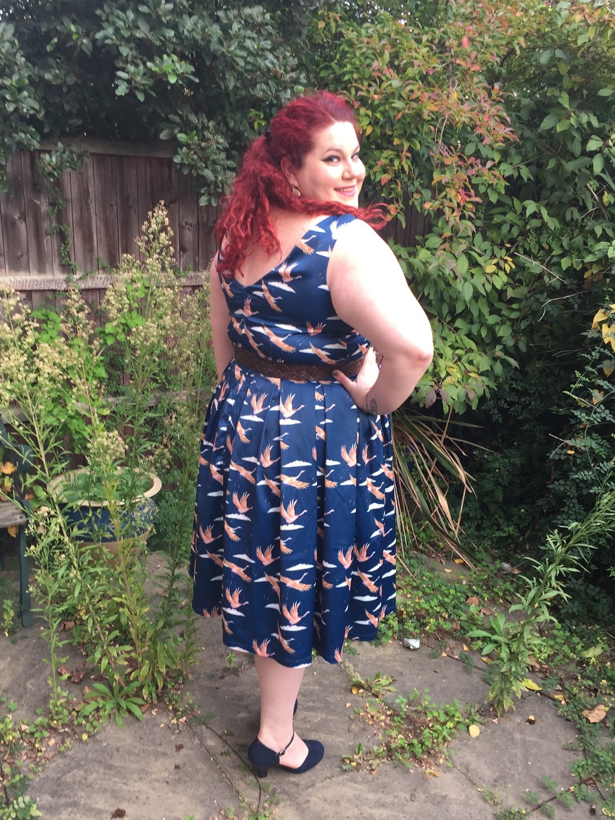 Curves Curls Always a Vintage Girl Review of the Lindy Bop